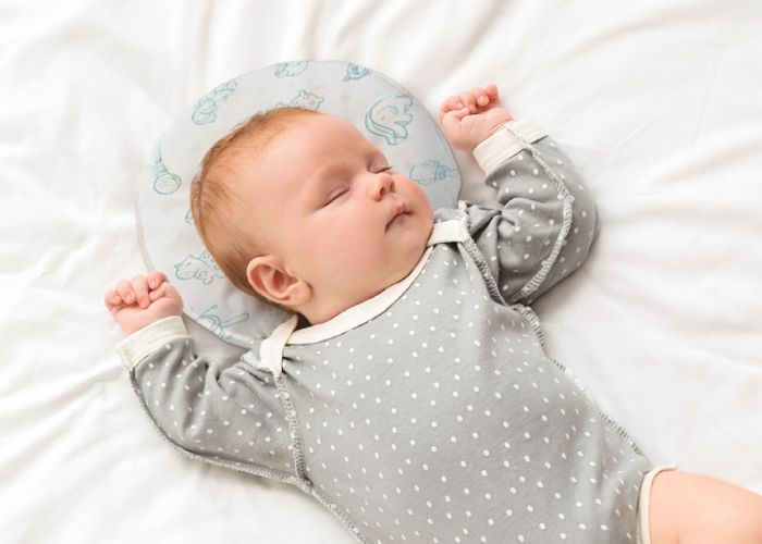 Gối Round seebaby.vn cho trẻ sơ sinh giúp chống bẹt đầu hiệu quả