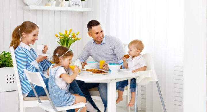Gợi ý thực đơn cho bé ăn dặm BLW với các loại rau củ cắt miếng phù hợp