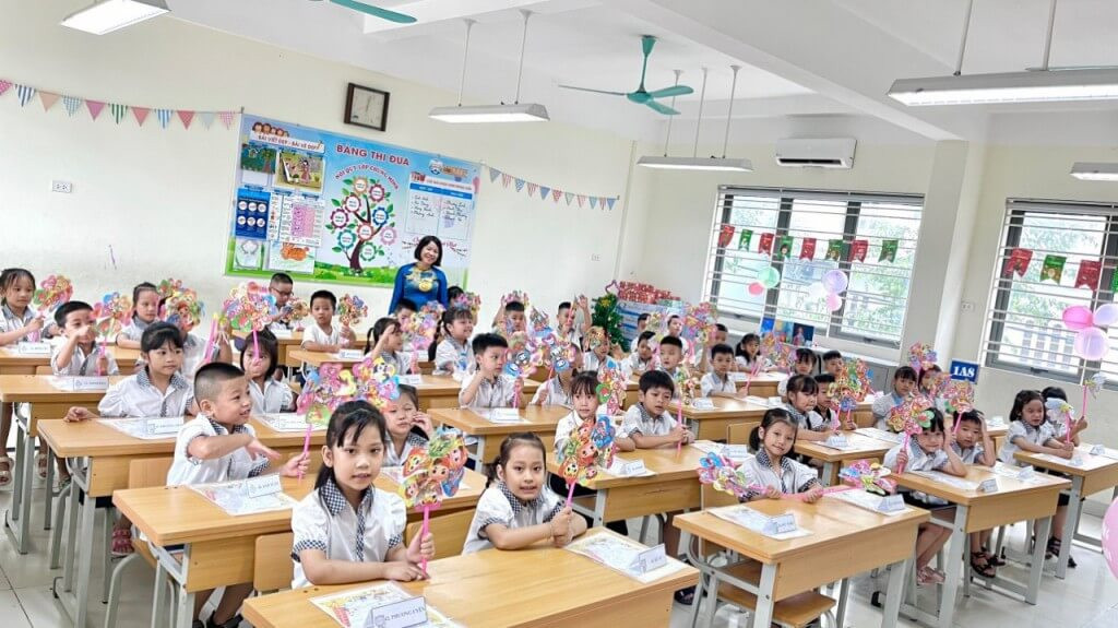Gửi gắm lời chúc năng lượng, động lực cho hành trình học tập lớp 1 của bé