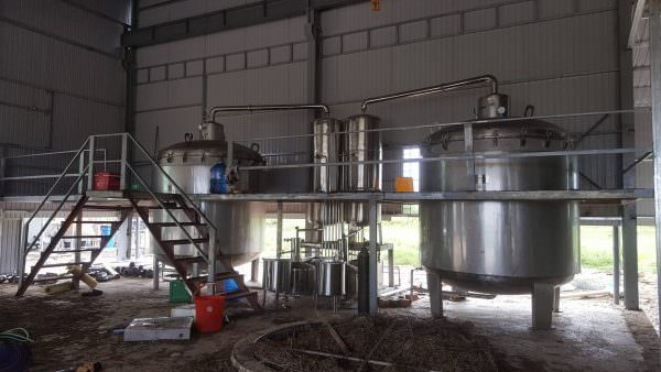 Cách Chưng Cất Tinh Dầu Quế Tại Nhà Đơn Giản, Hiệu Quả
