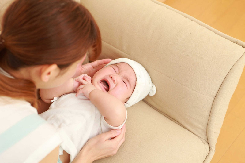 Trẻ mấy tháng hết gắt ngủ? Giải pháp giúp bé ngủ ngon trọn vẹn