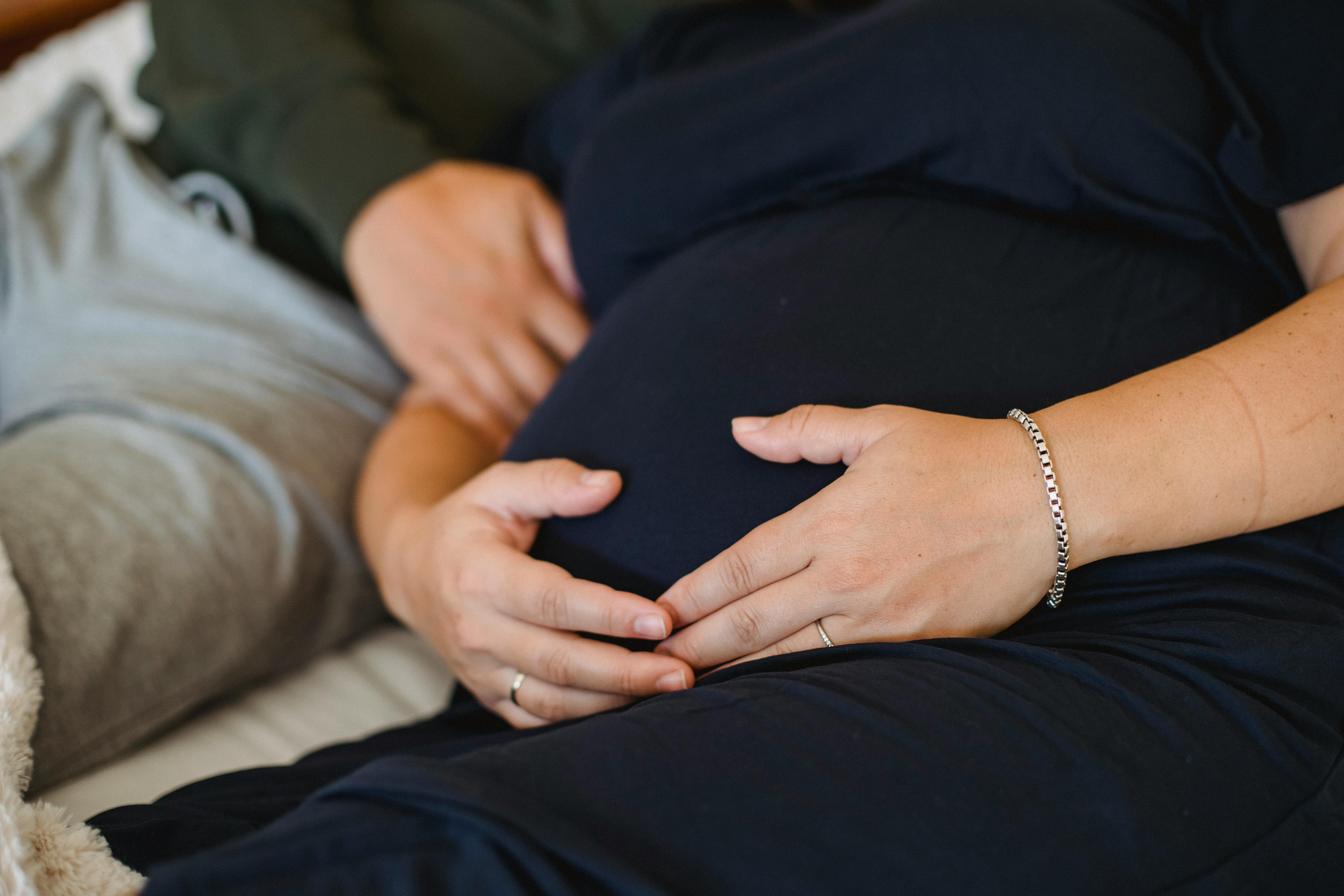 Bầu 35 Tuần Là Mấy Tháng? Hướng Dẫn Chăm Sóc Toàn Diện