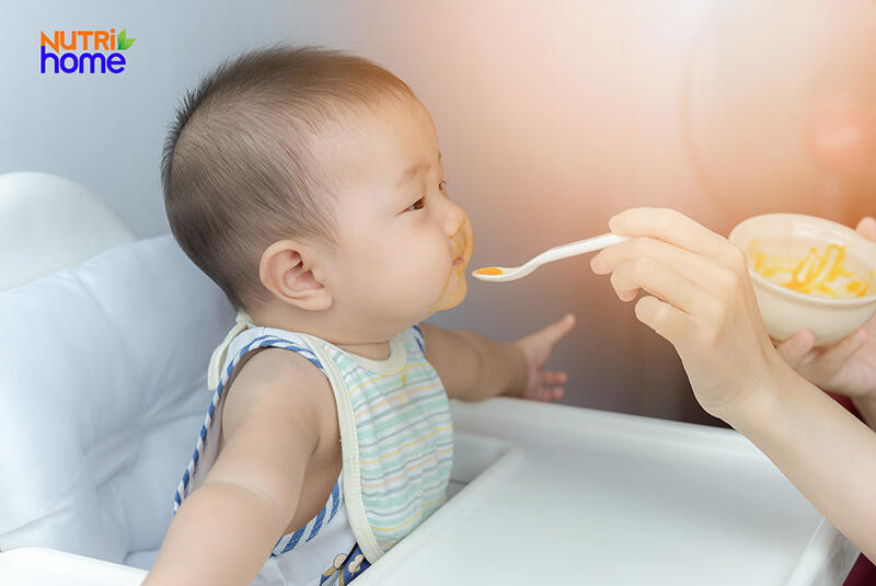 Chế Độ Ăn Dặm Cho Bé: Hướng Dẫn Chi Tiết Từ A Đến Z