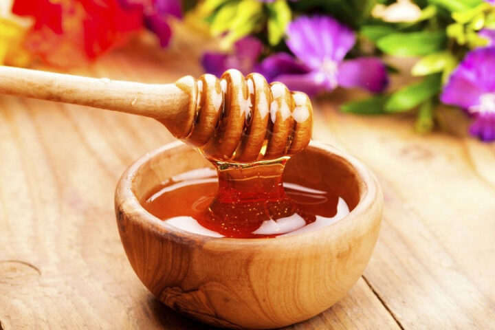 Lưu ý khi đắp mặt nạ mật ong tại nhà an toàn hiệu quả