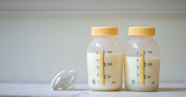 hút sữa non