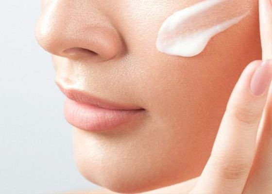 Kem Dưỡng Da Mặt Hàn Quốc Tốt Nhất Hiện Nay: Hướng Dẫn Chi Tiết