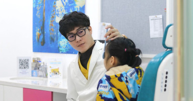Khám mắt tại Phòng khám Vivision Kid