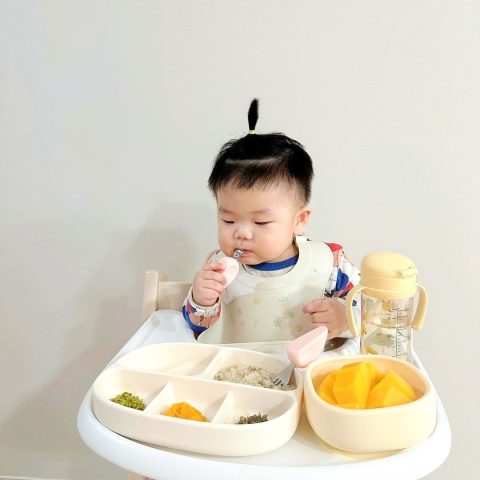 Ăn Dặm Bao Nhiêu Là Đủ: Hướng Dẫn Toàn Diện Cho Bé Yêu