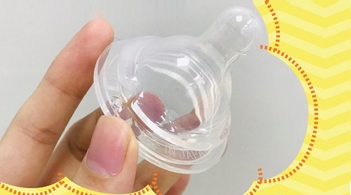 Núm bình rách hoặc nứt