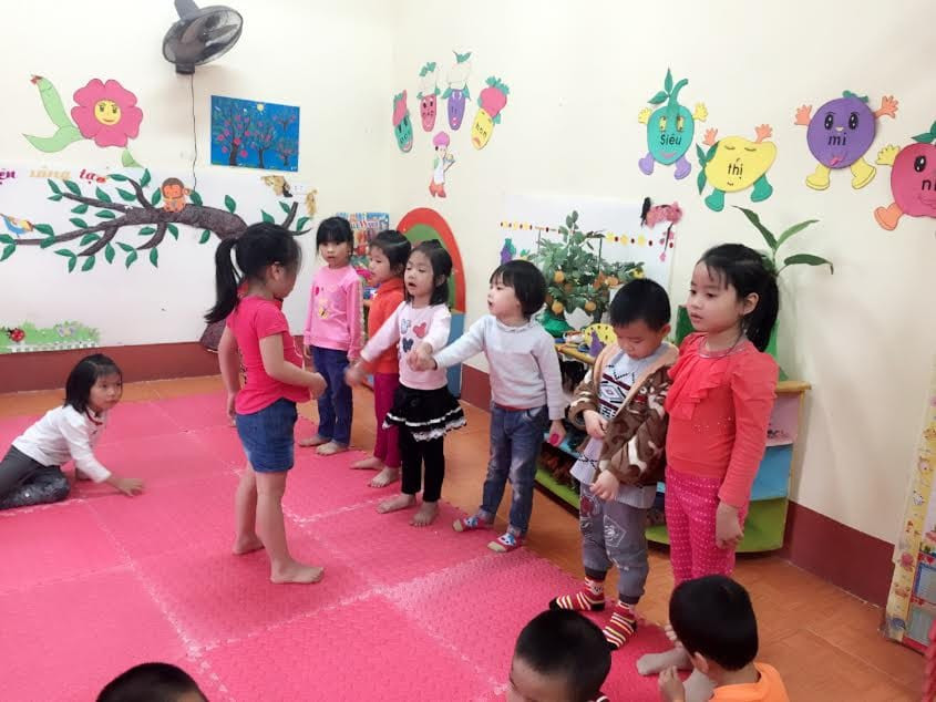 Kỹ năng giao tiếp cho trẻ nhà trẻ: Lời cảm ơn và xin lỗi