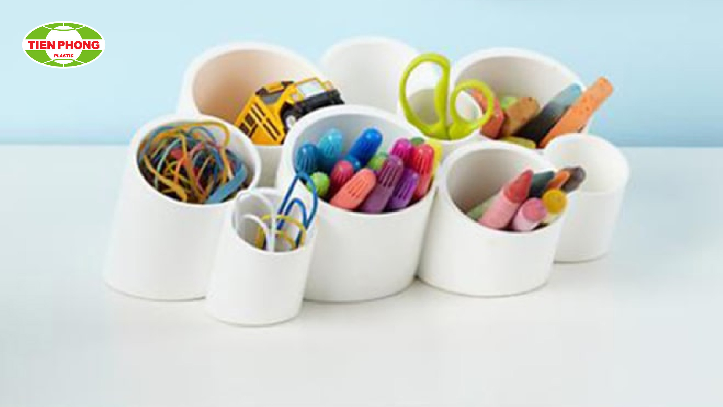 Hộp đựng bút bằng ống nhựa handmade đa năng