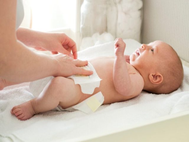 Bỉm Loại Nào Tốt Cho Trẻ Sơ Sinh: Hướng Dẫn Chi Tiết Từ A-Z