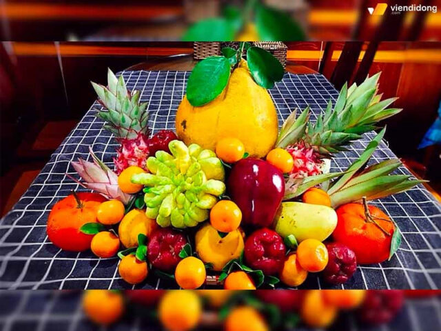 Mâm ngũ quả ngày Tết đẹp theo phong cách hiện đại, đảm bảo đầy đủ các loại hoa quả ý nghĩa