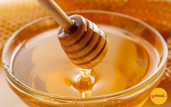 Mật ong Manuka nguyên chất, thể hiện giá trị dinh dưỡng và hoạt tính sinh học cao nhờ chỉ số MGO