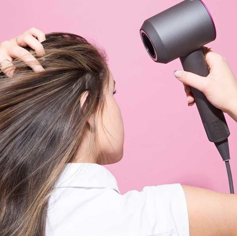Máy sấy tóc hãng nào tốt: Đánh giá chuyên sâu và gợi ý hàng đầu Máy sấy tóc hãng nào tốt: Đánh giá chuyên sâu và gợi ý hàng đầu