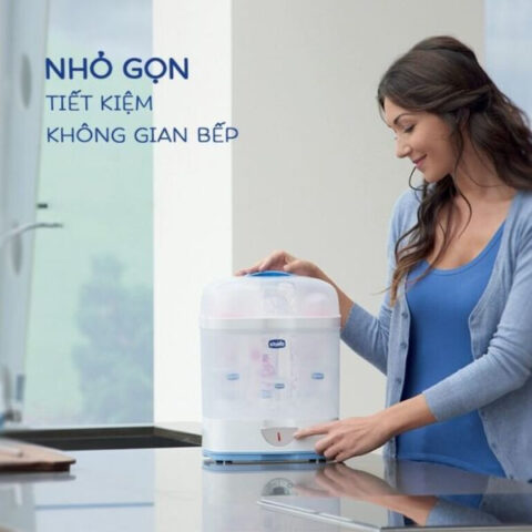 Máy tiệt trùng bình sữa tốt Chicco 2 in 1 với 2 khoang tiện lợi