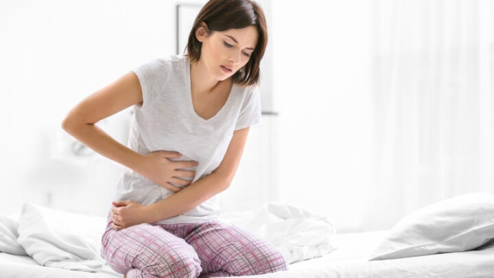 Mẹ bầu nên ăn bắp với lượng vừa phải để tránh đầy hơi, khó tiêu trong 3 tháng đầu mang thai
