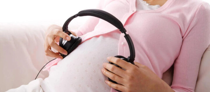 Nhạc Thai Giáo 3 Tháng Giữa: Hướng Dẫn Chi Tiết & Lợi Ích Toàn Diện