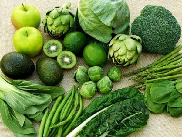 Mẹ bầu tháng đầu nên tránh những thực phẩm nào để bảo vệ thai nhi