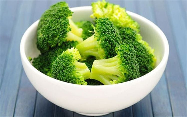 Thực Đơn BLW Bé 7 Tháng: Hướng Dẫn Chi Tiết & An Toàn