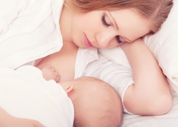 Chửa Ngực Là Trai Hay Gái: Giải Mã Quan Niệm Dân Gian Và Sự Thật Khoa Học