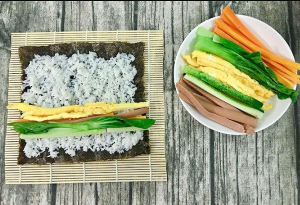 Cách Làm Cơm Cuộn Rong Biển Ngon Chuẩn Vị Hàn Quốc Tại Nhà