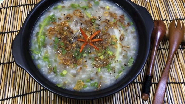 Nguyên liệu tươi ngon làm cháo hàu cho bé 1 tuổi