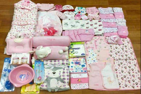 Những bộ quần áo sơ sinh mềm mại trong danh sách đồ sơ sinh cần sắm