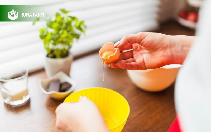 Những điều cần lưu ý khi dùng nghệ tươi mật ong trứng gà