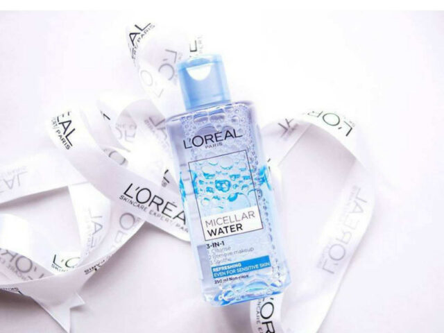Nước tẩy trang L'Oréal với thông tin hạn sử dụng và PAO rõ ràng
