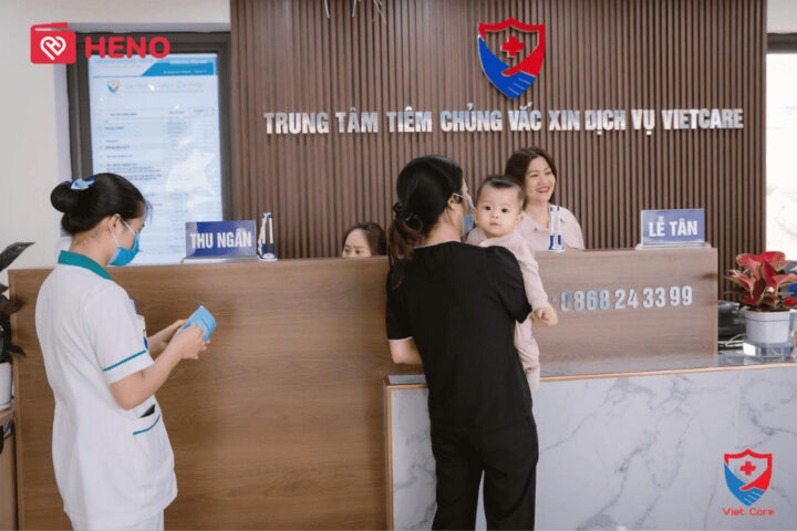 Phòng chờ thân thiện tại Trung tâm tiêm chủng vắc xin dịch vụ VietCare, nơi phụ huynh có thể tìm tiêm chủng cho trẻ sơ sinh ở đâu