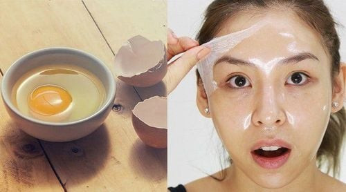 Phụ nữ đắp mặt nạ trứng gà giúp làm mờ nếp nhăn và dưỡng da trắng sáng