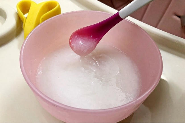 Quy trình cách nấu cháo rây ăn dặm cho bé 6 tháng mịn màng