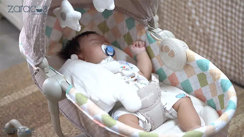 Rèn luyện tính tự lập cho bé với ghế rung cho trẻ sơ sinh loại nào tốt có đồ chơi treo