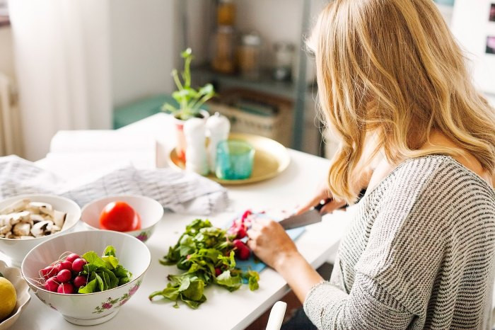 Cách Làm Salad Rau Tươi Trộn Giảm Cân Hiệu Quả Tại Nhà