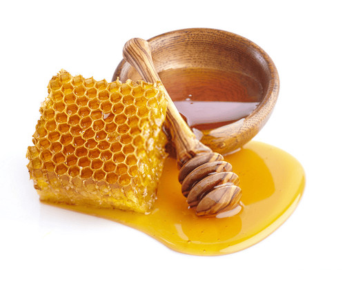 Sáp ong có một số công dụng tuyệt vời trong làm đẹp