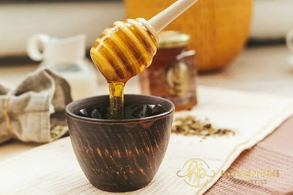 Sử dụng mật ong dưỡng da cần chọn các sản phẩm có nguồn gốc rõ ràng