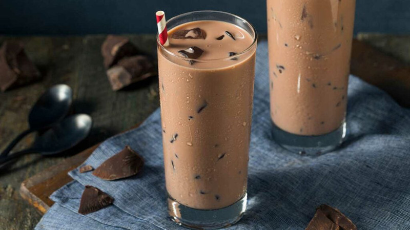 Người Lớn Uống Sữa Milo Có Tốt Không? Phân Tích Chuyên Sâu