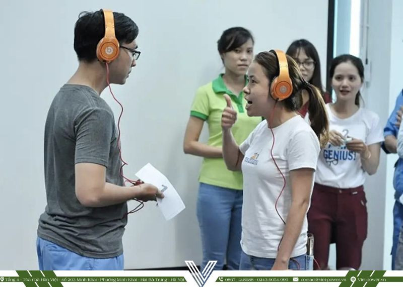 Trò chơi hoạt náo trong phòng: Gắn kết gia đình, phát triển tư duy trẻ
