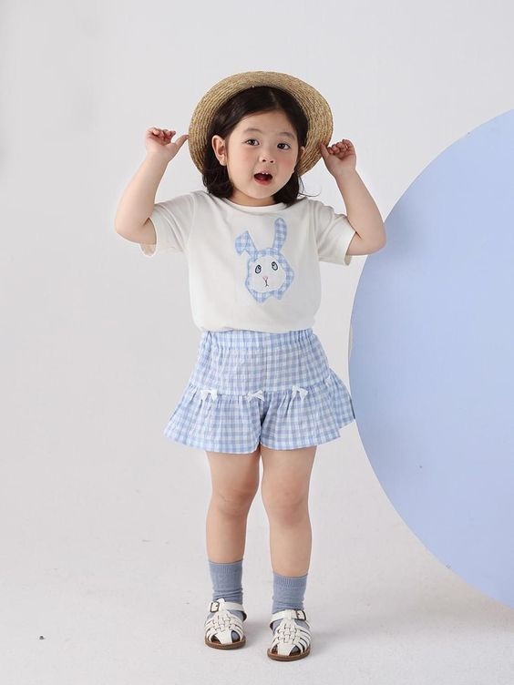 Tên gọi ở nhà cho bé gái bằng tiếng Anh hay và ý nghĩa.