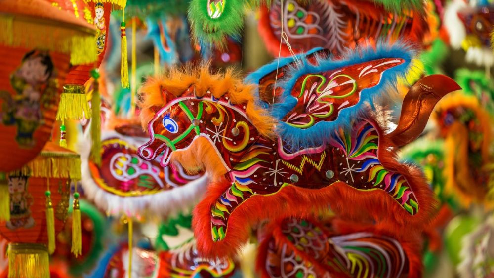 Tết Trung Thu 2025 là ngày bao nhiêu: trẻ em chơi đèn lồng