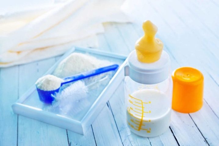 Thuốc Hạ Sốt Pha Với Sữa Được Không? Giải Đáp Chi Tiết Cho Cha Mẹ