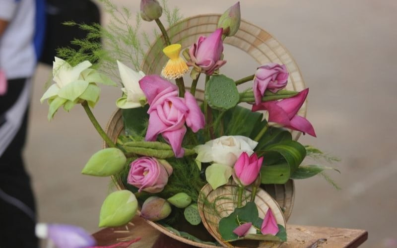 Thuyết trình cắm hoa sen 20-11