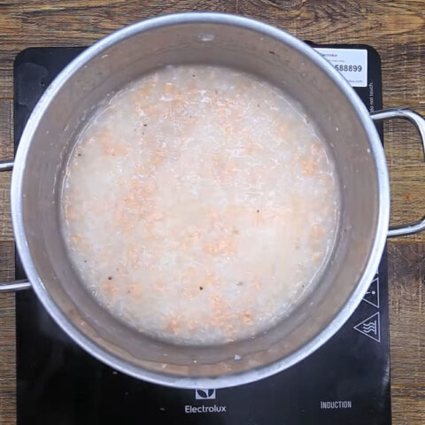 Tô cháo cá hồi cà rốt dinh dưỡng cho bé