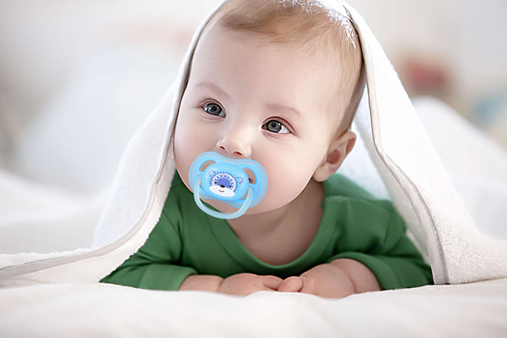 Bộ núm ti, ti giả và núm trợ ti an toàn, quà tặng đầy tháng thiết yếu cho bé sơ sinh