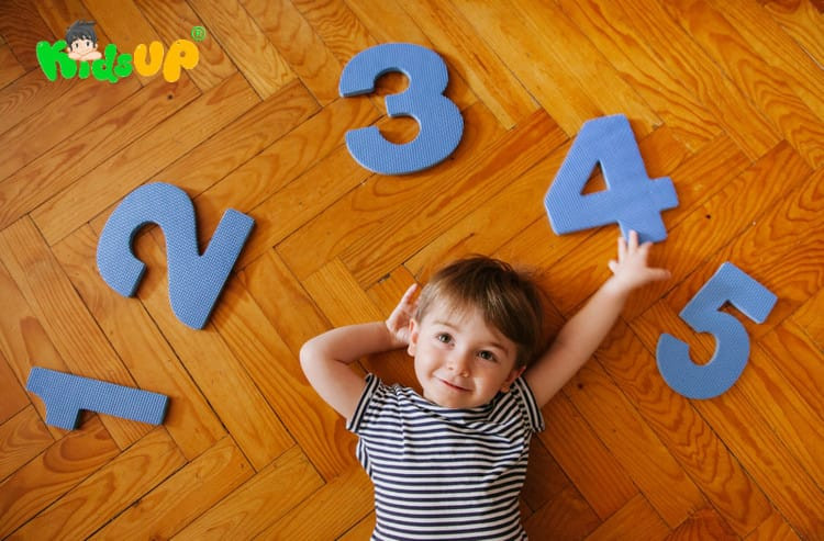 Cách Dạy Trẻ 4 Tuổi Học Số Hiệu Quả và Phát Triển Tư Duy Toán Học