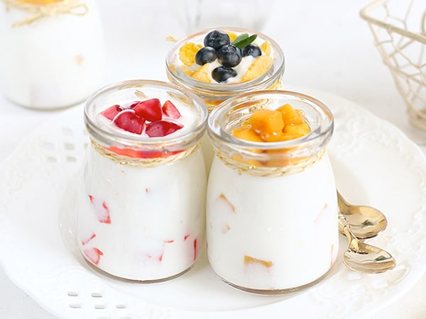Trẻ mấy tháng ăn được sữa chua? Lợi ích dinh dưỡng và sức khỏe