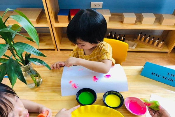 truong-mam-non-montessori-pink-sunshine