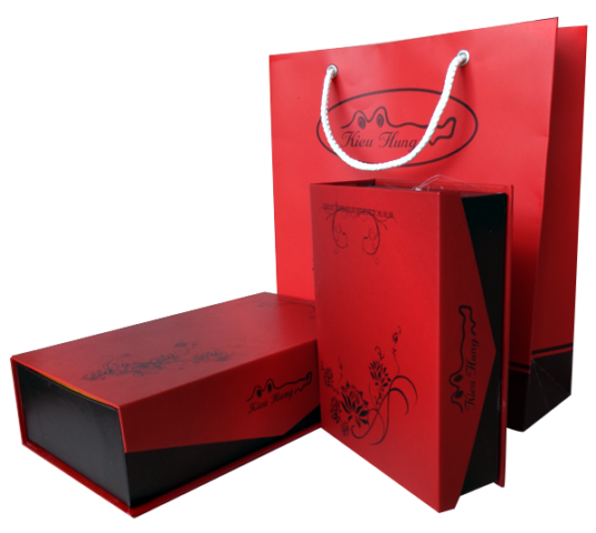 hộp quà sinh nhật sang trọng