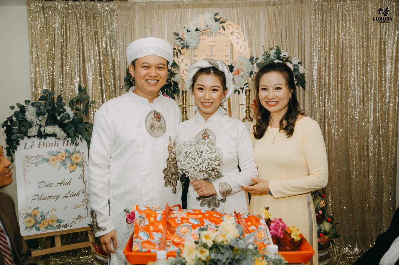 Khoảnh khắc đáng yêu của cô dâu chú rể trong ngày cưới, hạnh phúc viên mãn